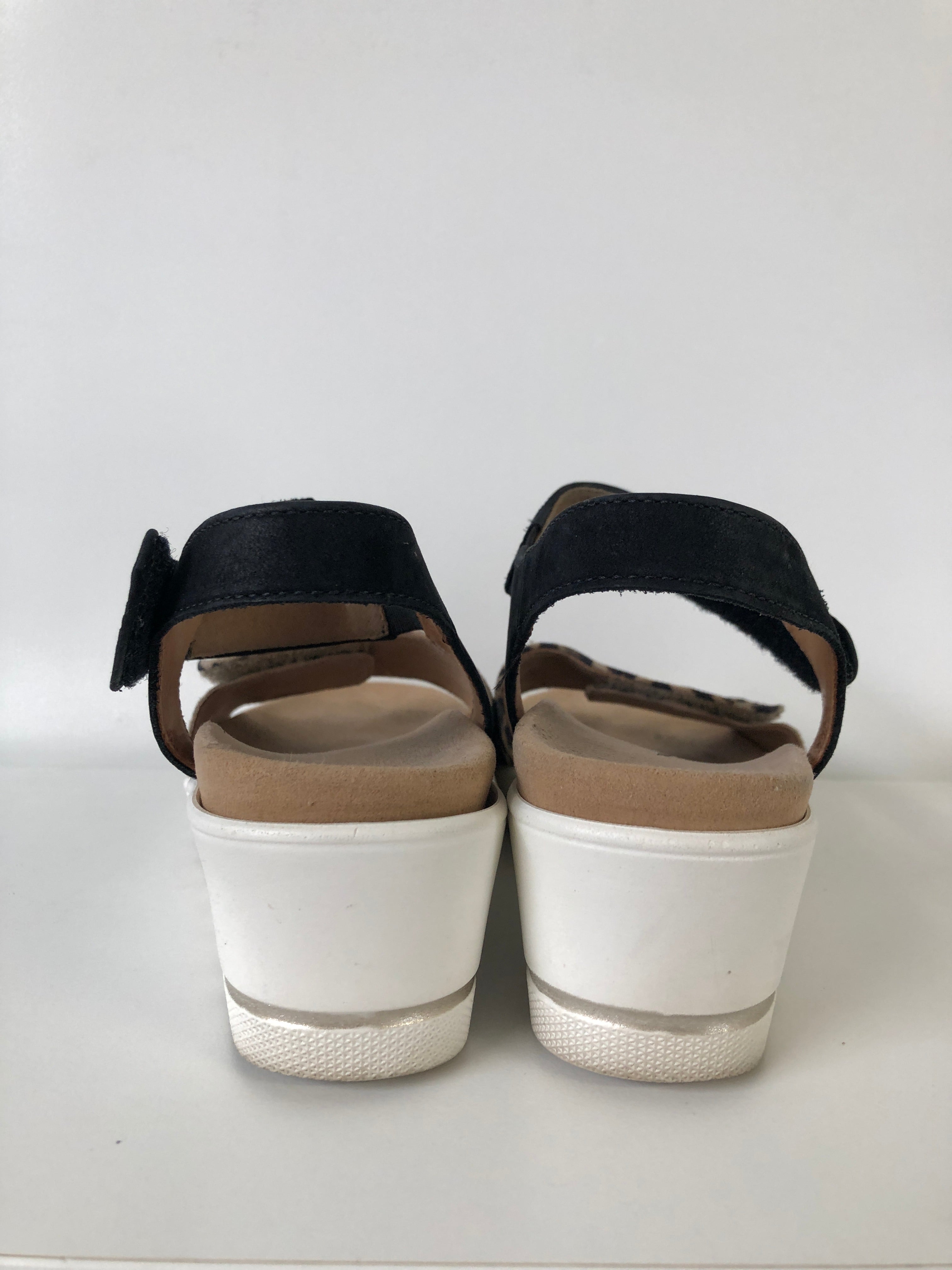 Gabor Sandaler